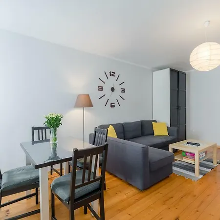 Zlota Brama - Old Town Apartament 2 *