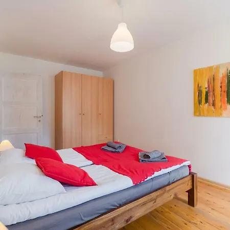 Daire Zlota Brama - Old Town Apartament 2 *
